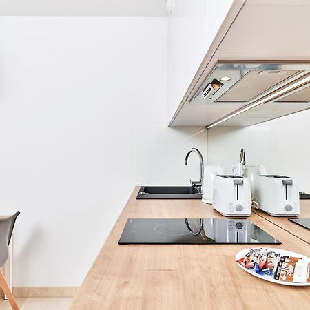 Apartments Wroclaw Pulaskiego By Noclegi Renters Bagian luar foto