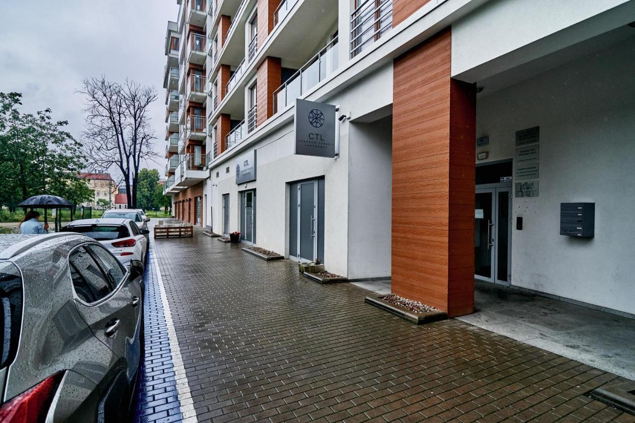 Apartments Wroclaw Pulaskiego By Noclegi Renters Bagian luar foto