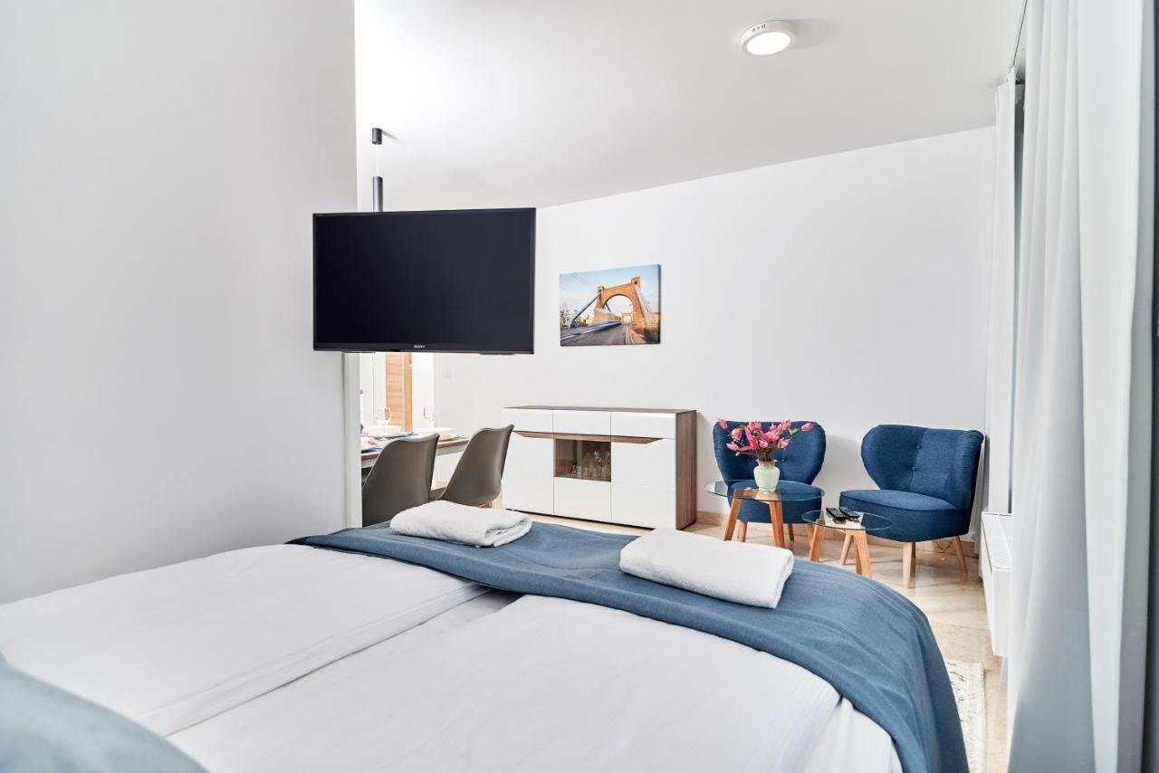 Apartments Wroclaw Pulaskiego By Noclegi Renters Bagian luar foto